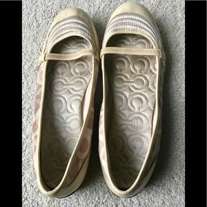 Coach shoes size 9B MAKE OFFER!